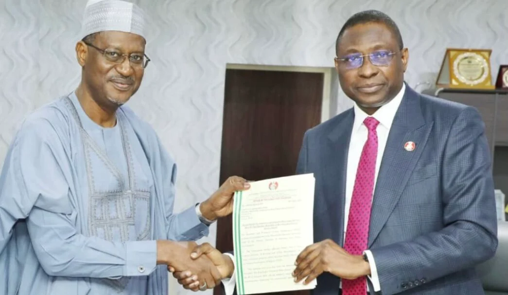 EFCC transfers 753 forfeited houses by Emefiele to housing ministry